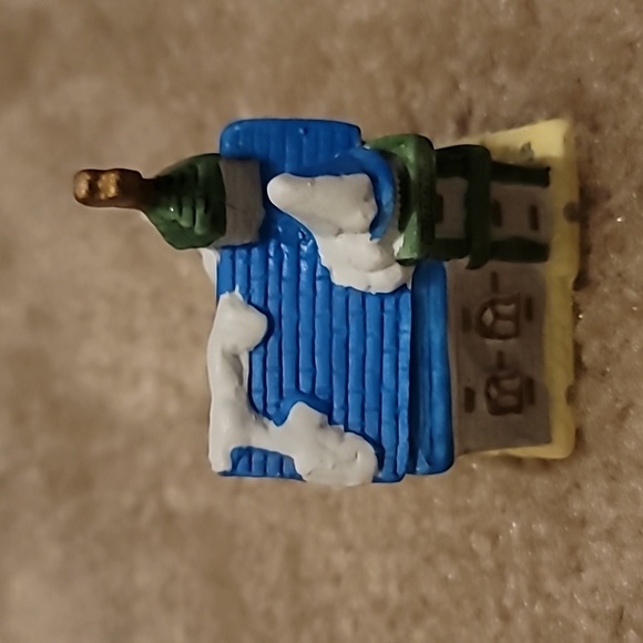 Vintage Porcelain Trinket Box Church - Picture 5 of 6